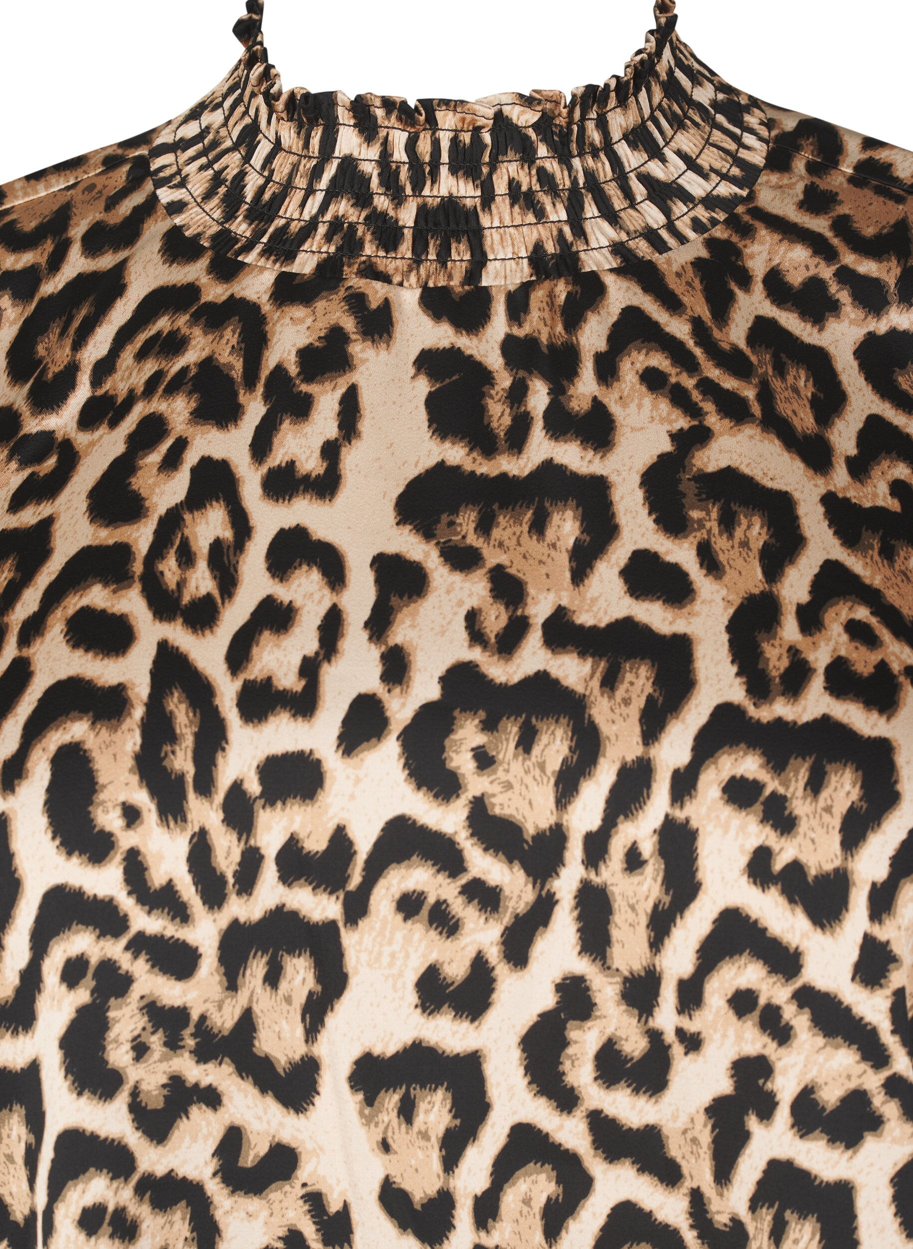Zizzi Smocket bluse med leopardm&oslash;nster, Brun, Packshot image number 2