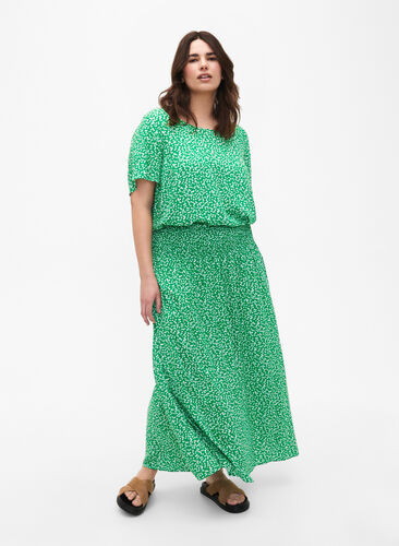 Zizzi FLASH - Maxiskjørt i viskose med vaffelsøm, Grønn, Model image number 1