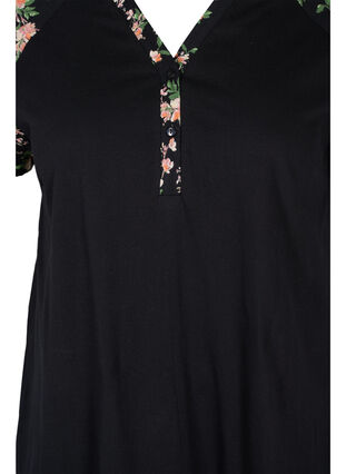 Kortermet nattkjole i bomull med mønster, Black Flower, Packshot image number 2