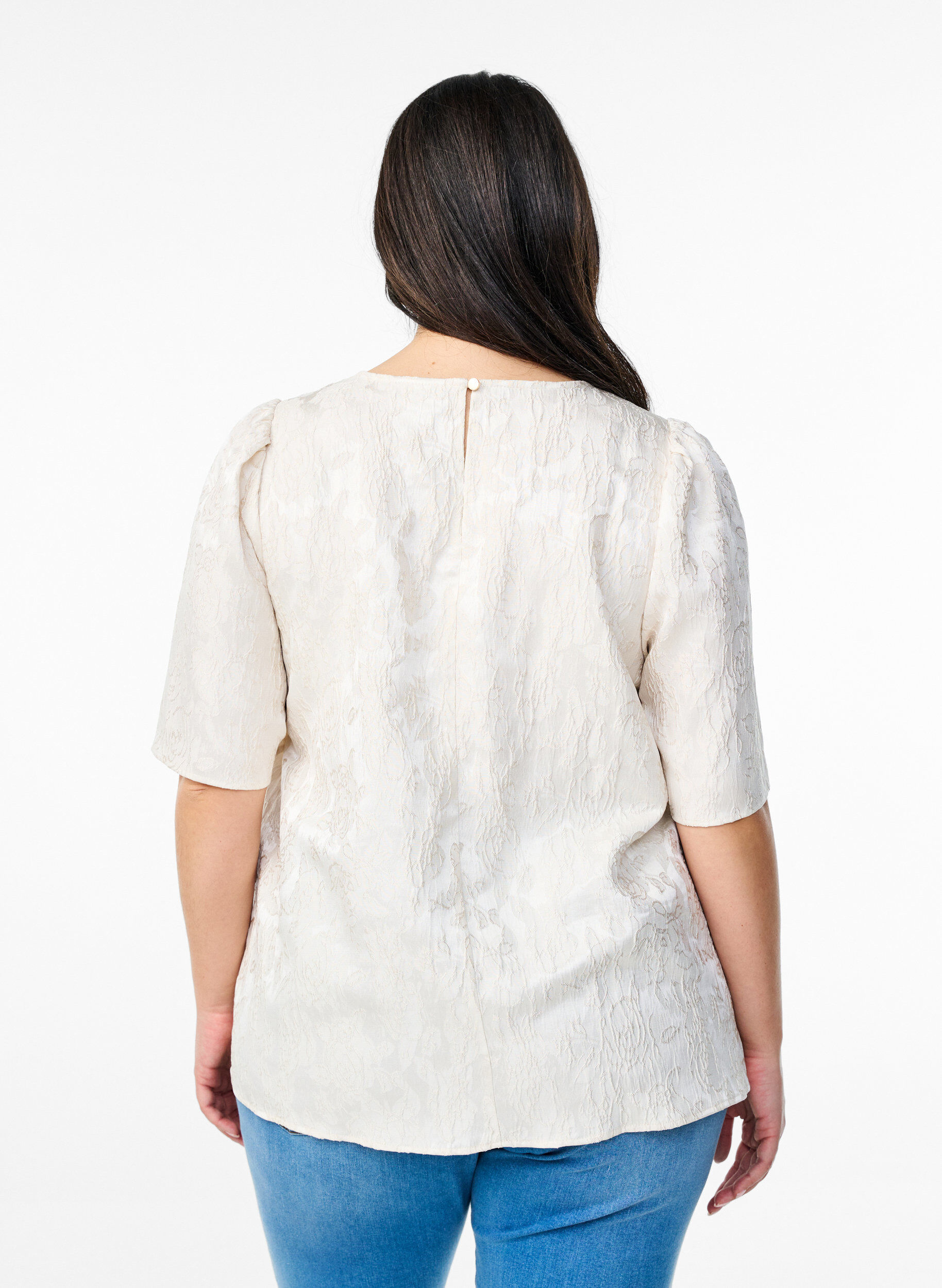 Zizzi Bluse med jacquard m&oslash;nster og puffede ermer, Vanilje, Model image number 2