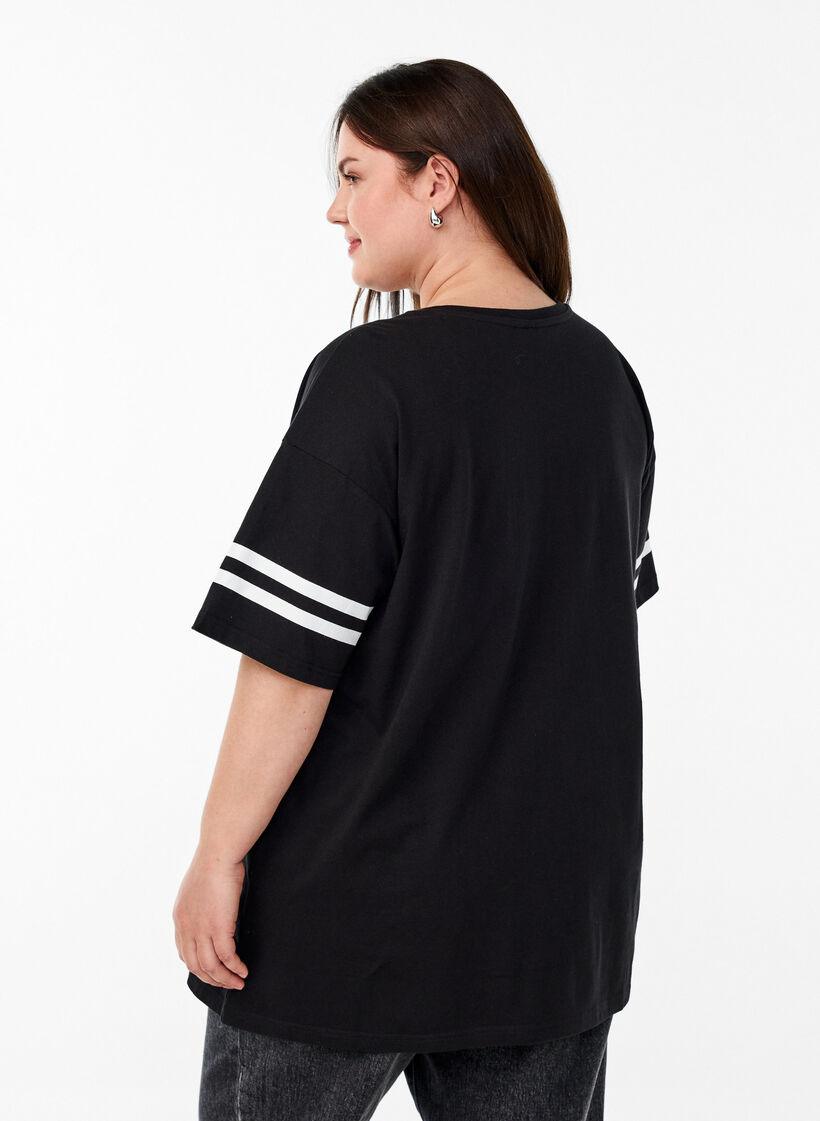 Sporty oversized college T-skjorte, Svart, Model image number 2