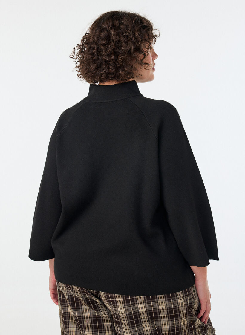 Strikkebluse i viskoseblanding med rullehals, Svart, Model image number 2