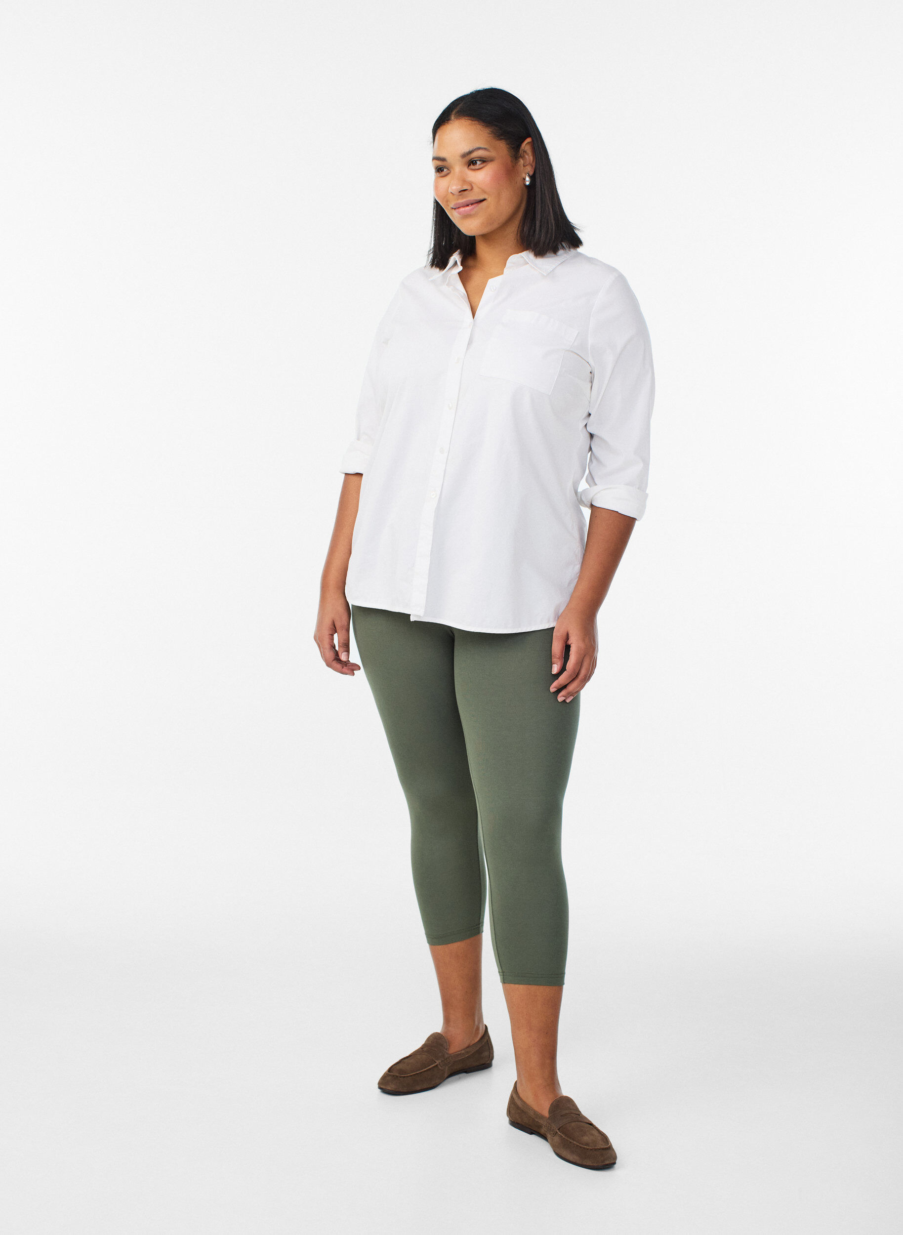 ZizziBasisleggings i viskose med 3/4-lengde, Gr&oslash;nn, Model image number 1