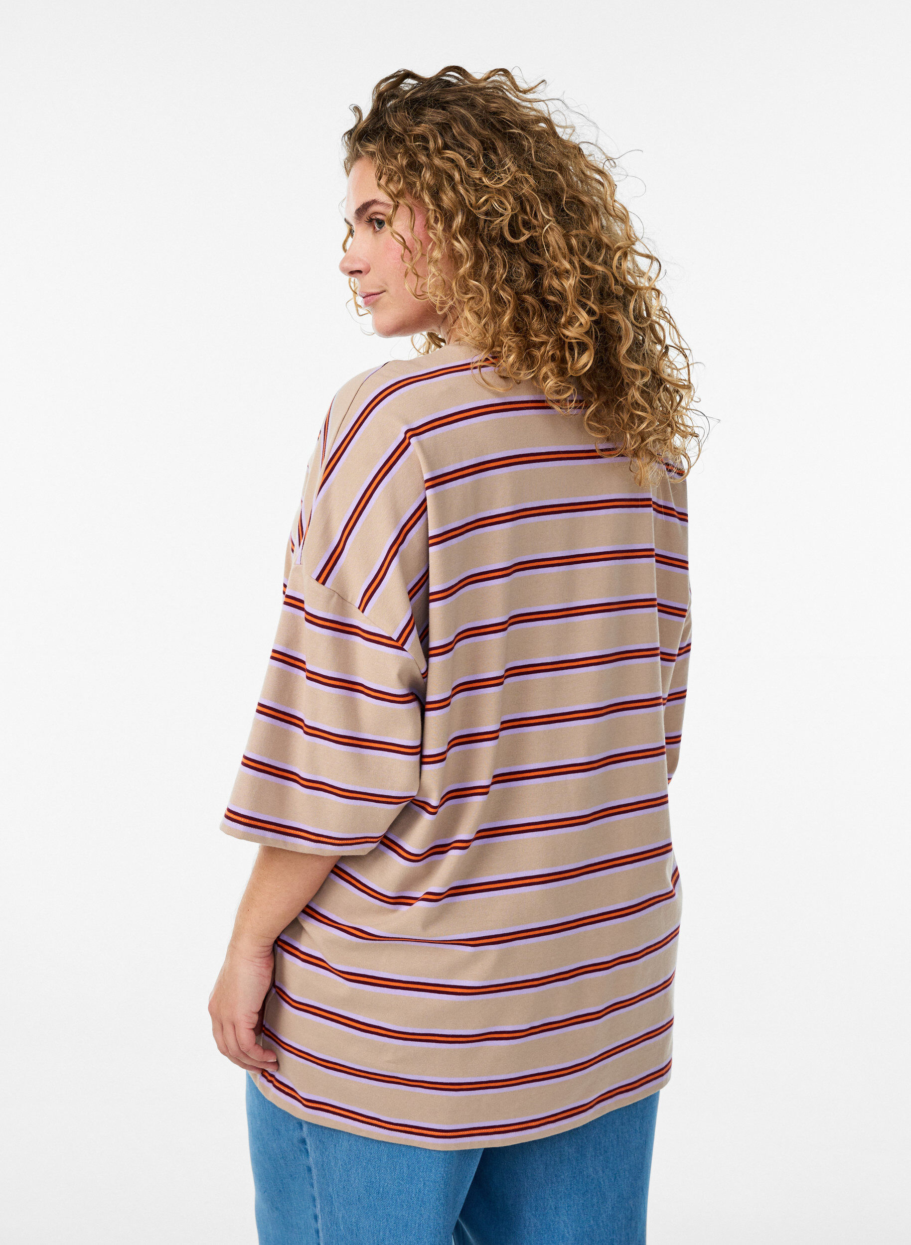 ZizziOversized T-skjorte med striper og 1/2 ermer, Beige, Model image number 2