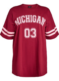 Sporty oversized college T-skjorte, Tibetan Red w. PRINT
