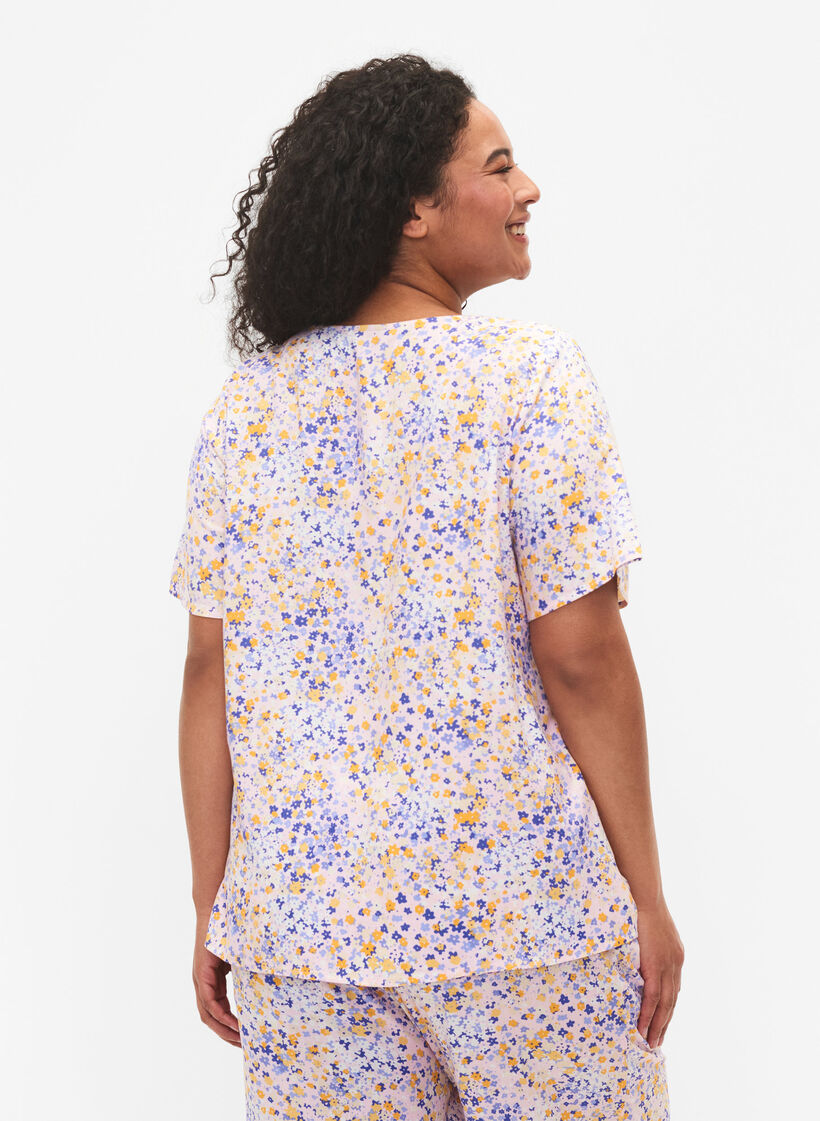 Mønstrete pysjamasskjorte i viskose, Rosa, Model image number 2