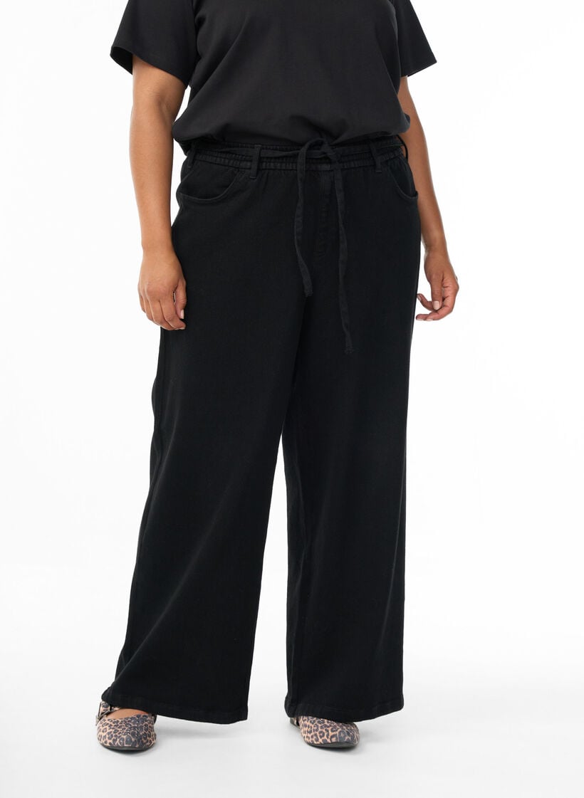 Loose fit-jeans med elastisk linning og sn&oslash;ring, Svart, Model
