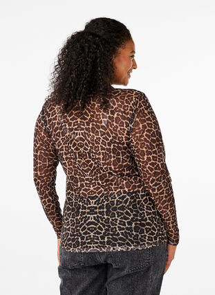 Zizzi Bluse i mesh med leopardmønster, Brun, Model image number 2