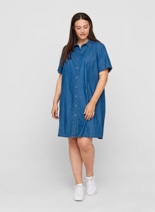 Skjortekjole i denim med korte ermer, Medium Blue denim, Model image number 2