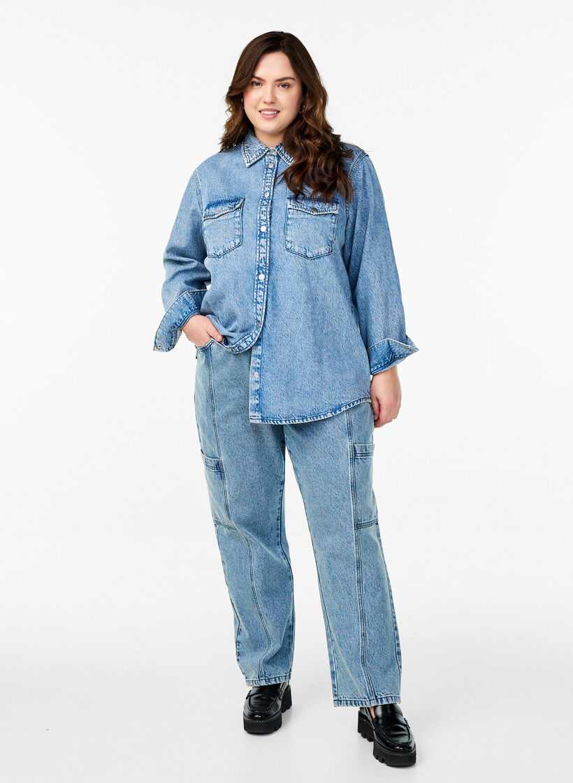 Denimskjorte med brystlommer, Blå, Model image number 1