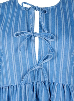 Zizzi Kortermet denimbluse med stripemønster, Blue Denim Stripe, Packshot image number 2