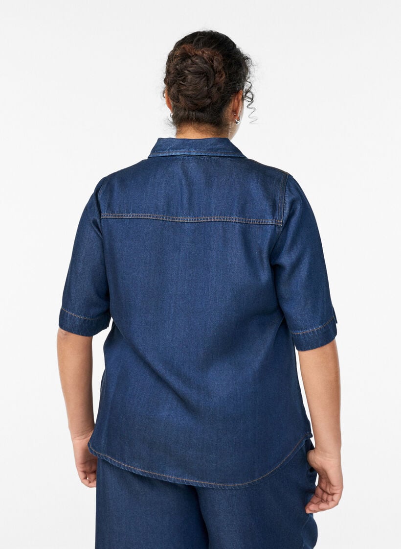 Kortermet skjorte i lyocell med denimlook, Bl&aring;, Model image number 2