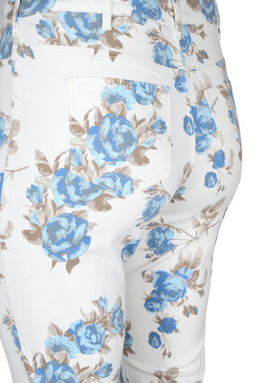 Zizzi Amy Capri-jeans med høy midje og blomstermønster, White B.AOP, Packshot image number 3