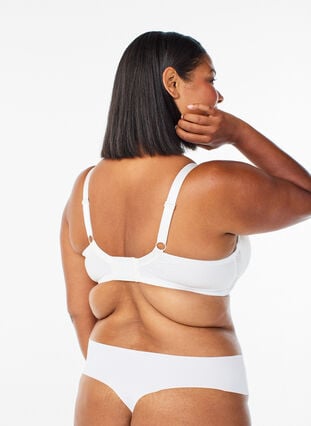 Zizzi Formpresset bøyle-BH med blonder detaljer, Hvit, Model image number 2