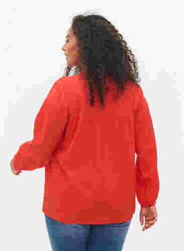 Langermet bluse i viskosemiks, Fiery Red, Model image number 1