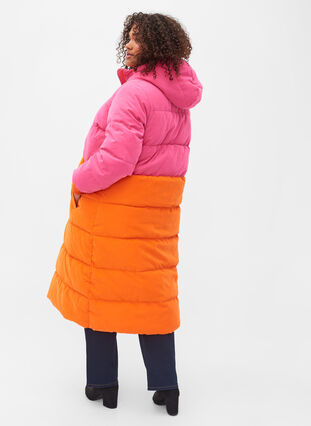 Lang vinterjakke med colorblock, Pink W/Orange, Model image number 1