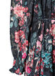 Blomstret midikjole med vevd tekstur og knytebelte, Svart, Packshot image number 3
