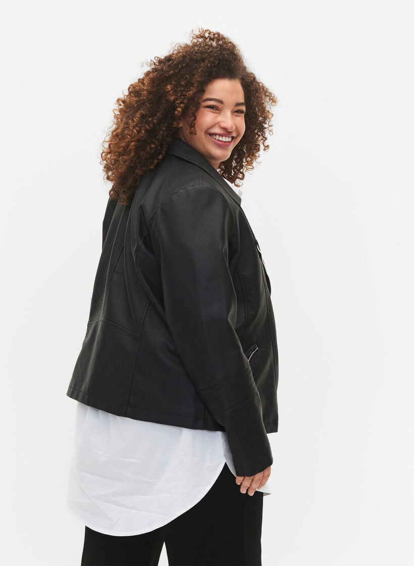 Biker jakke i imitert skinn, Black, Model