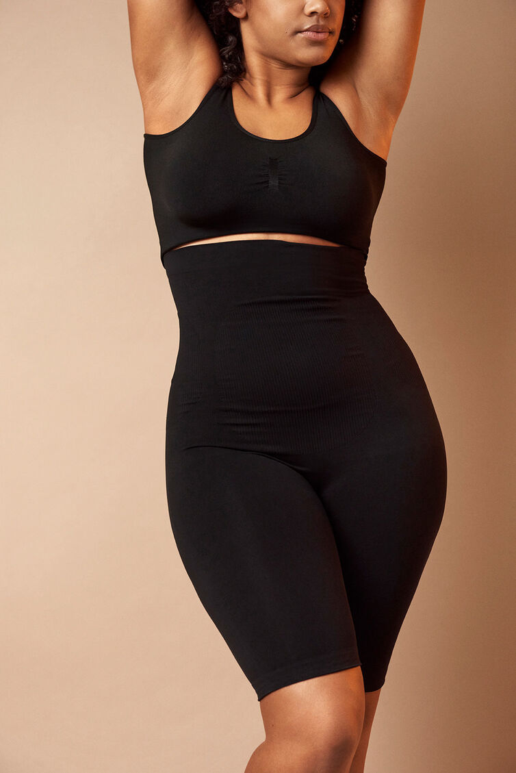 Shapewear shorts med h&oslash;yt liv, Svart, Image image number 1