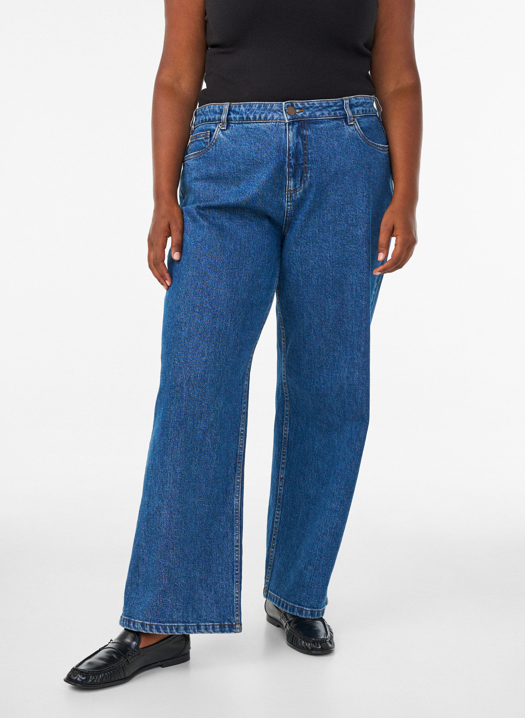 ZizziJeans med vide ben og h&oslash;y midje, Bl&aring;, Model image number 2