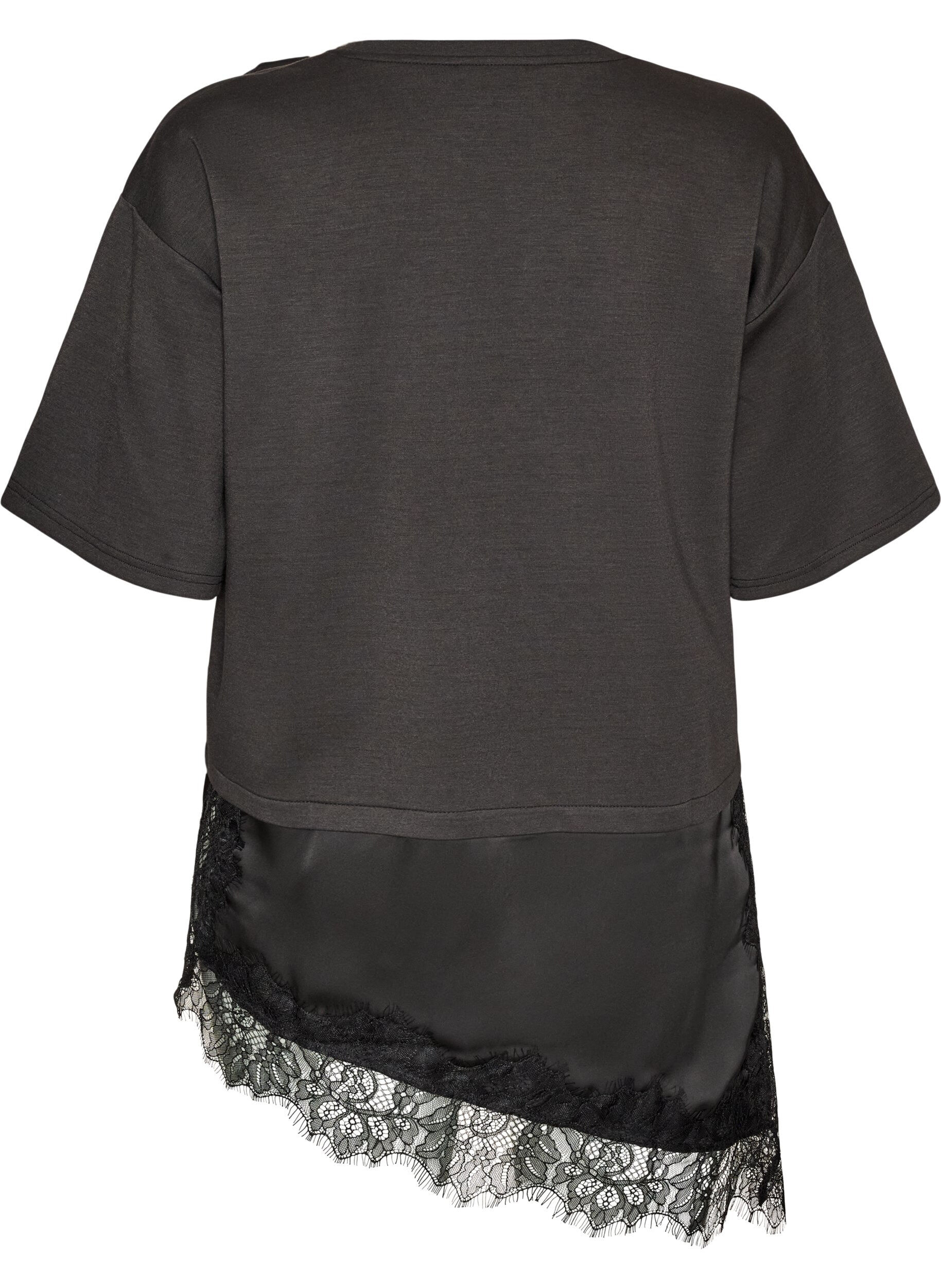 ZizziJerseybluse med lag-p&aring;-lag-look og blonder, Svart, Packshot image number 1