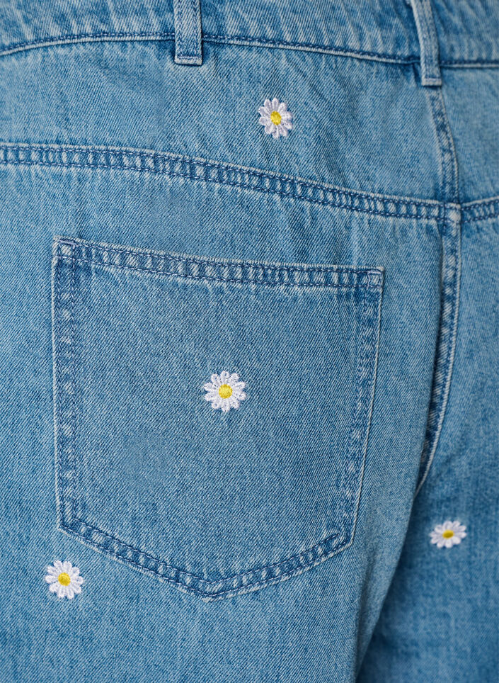 H&oslash;ymidjede denimshorts med blomsterbroderi, Bl&aring;, Packshot image number 3