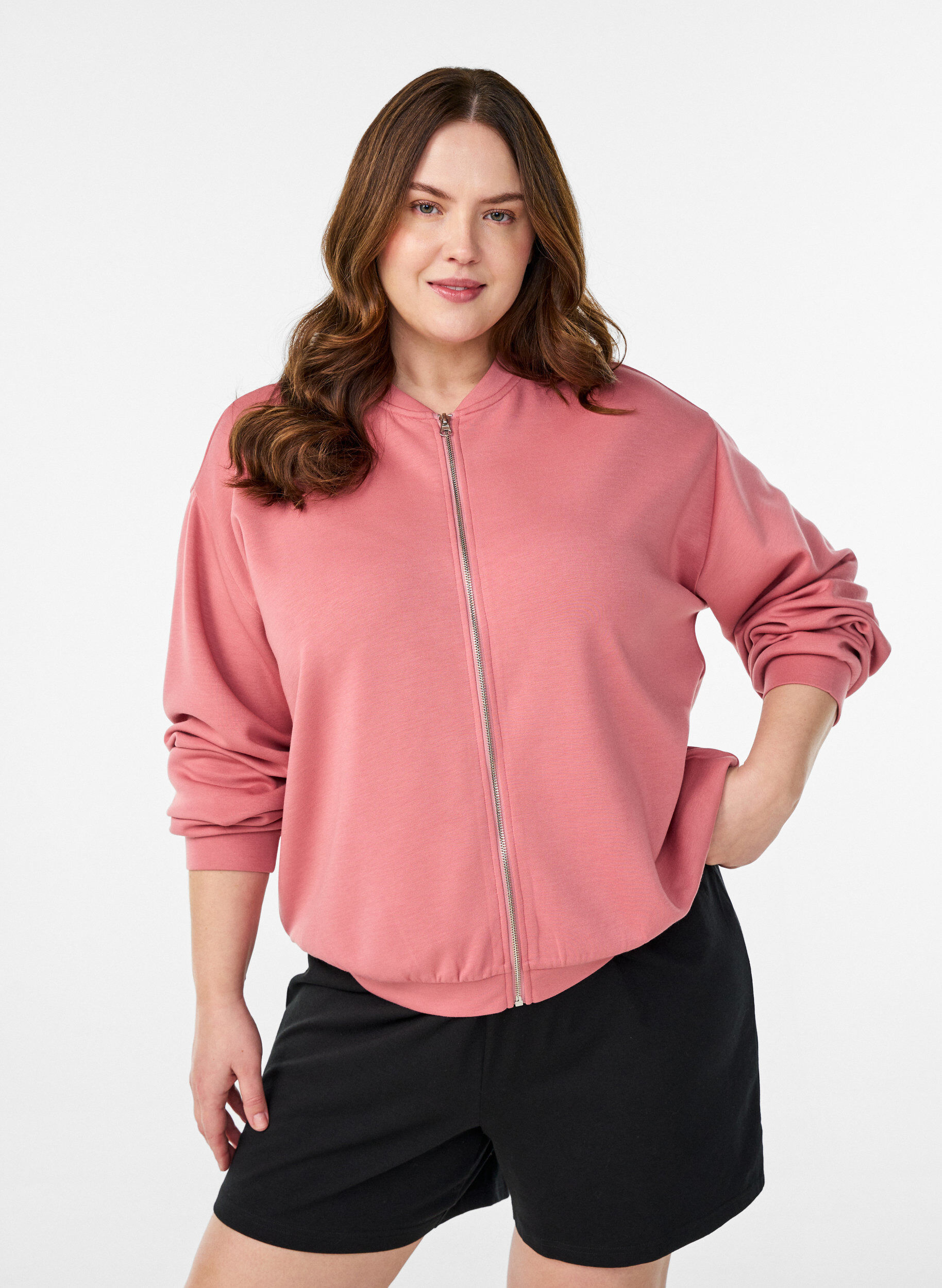 Bomber cardigan med glidel&aring;s, Rosa, Model