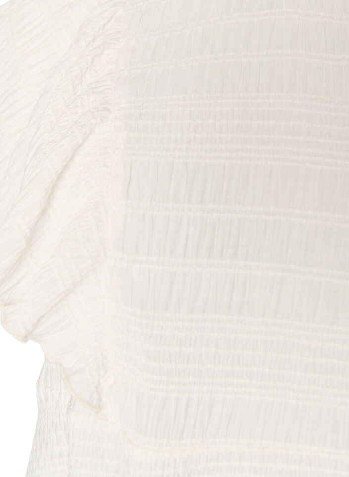 Bluse med smockstruktur og volangermer, Vanilje, Packshot image number 2