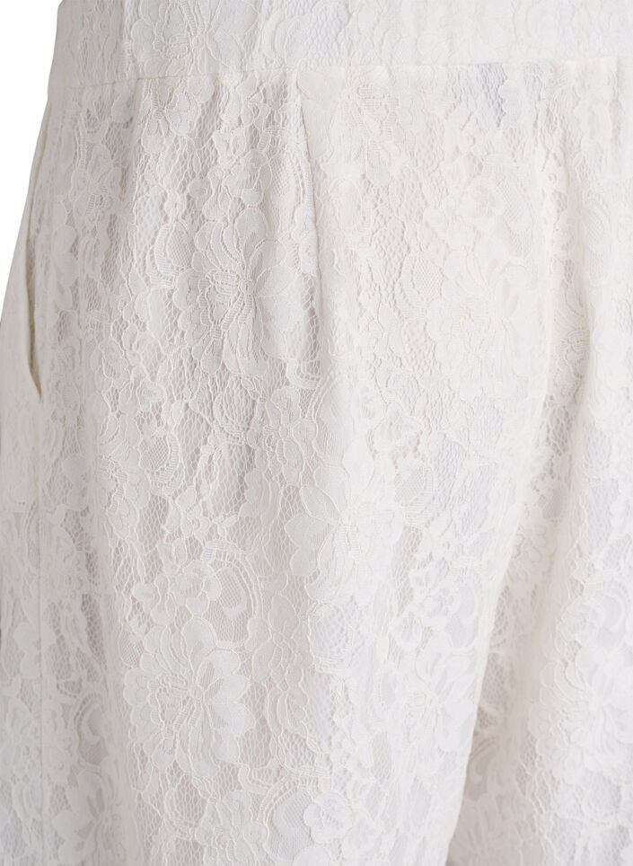 Bermudashorts med h&oslash;y midje og blonder, Vanilje, Packshot image number 3