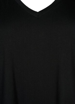 Zizzi Ensfarget oversized T-skjorte med V-hals, Svart, Packshot image number 2
