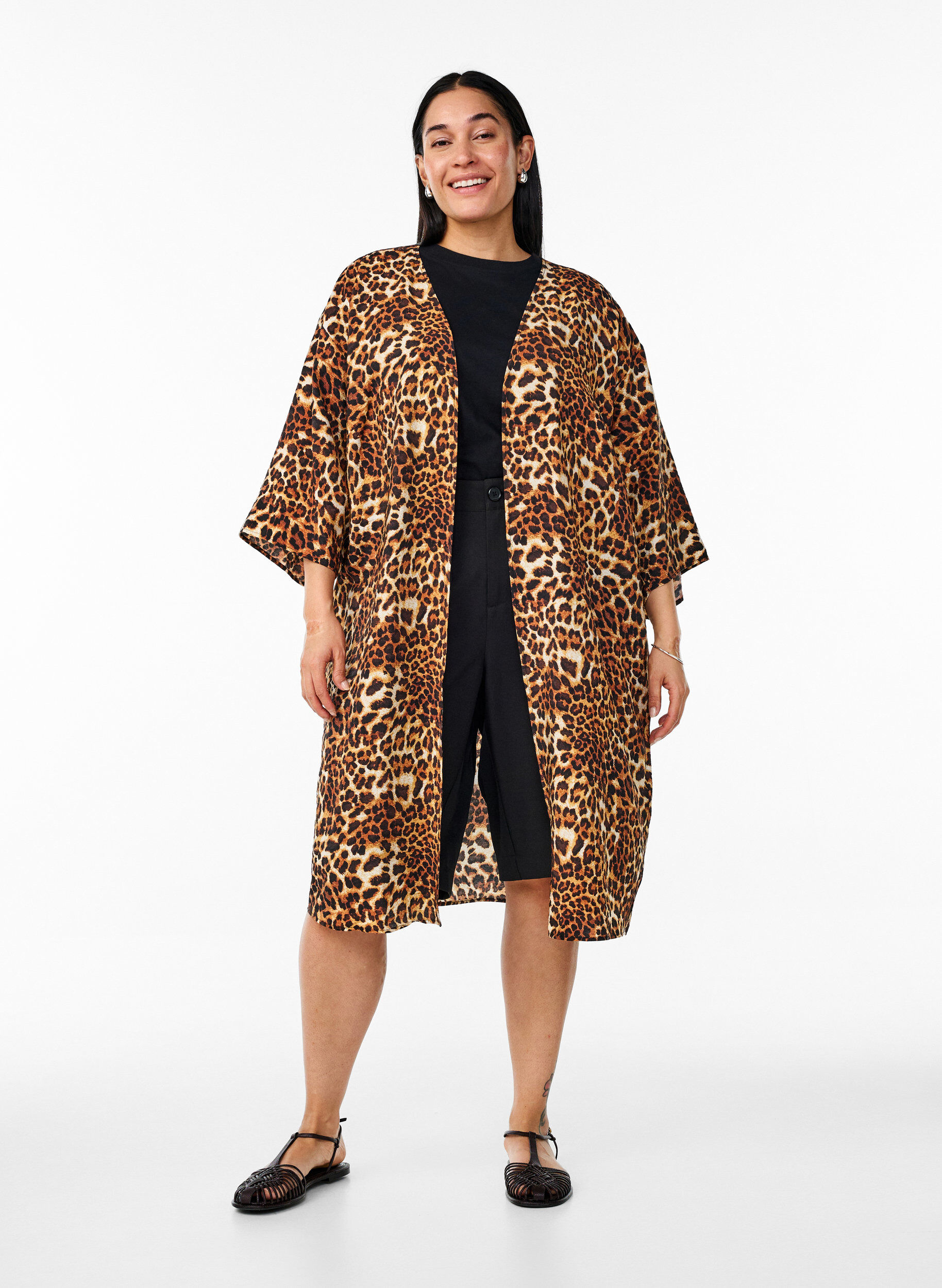 Zizzi Kimono i viskose med 3/4 ermer, Brun, Model image number 1