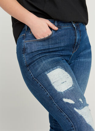 Amy jeans med høyt liv og slitte detaljer, Blue denim, Model image number 2