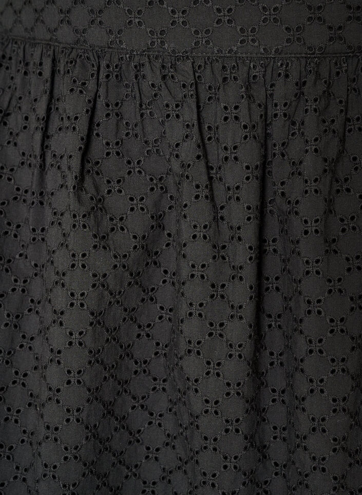 Kort skj&oslash;rt med broderie anglaise og elastisk midje, Svart, Packshot image number 2