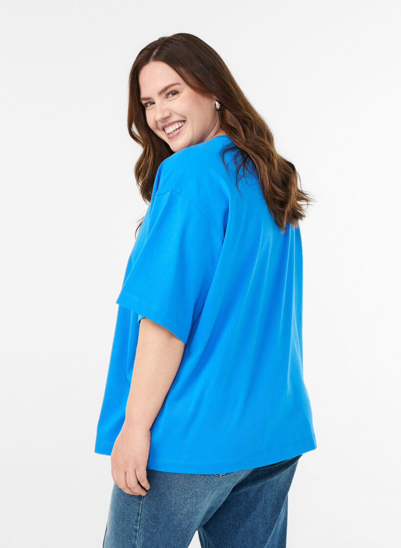 Oversized T-skjorte med halve ermer, Blå, Model image number 1