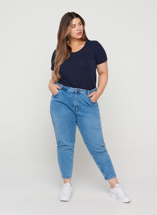Cropped mom fit jeans med høyt liv, Light blue denim, Model image number 0