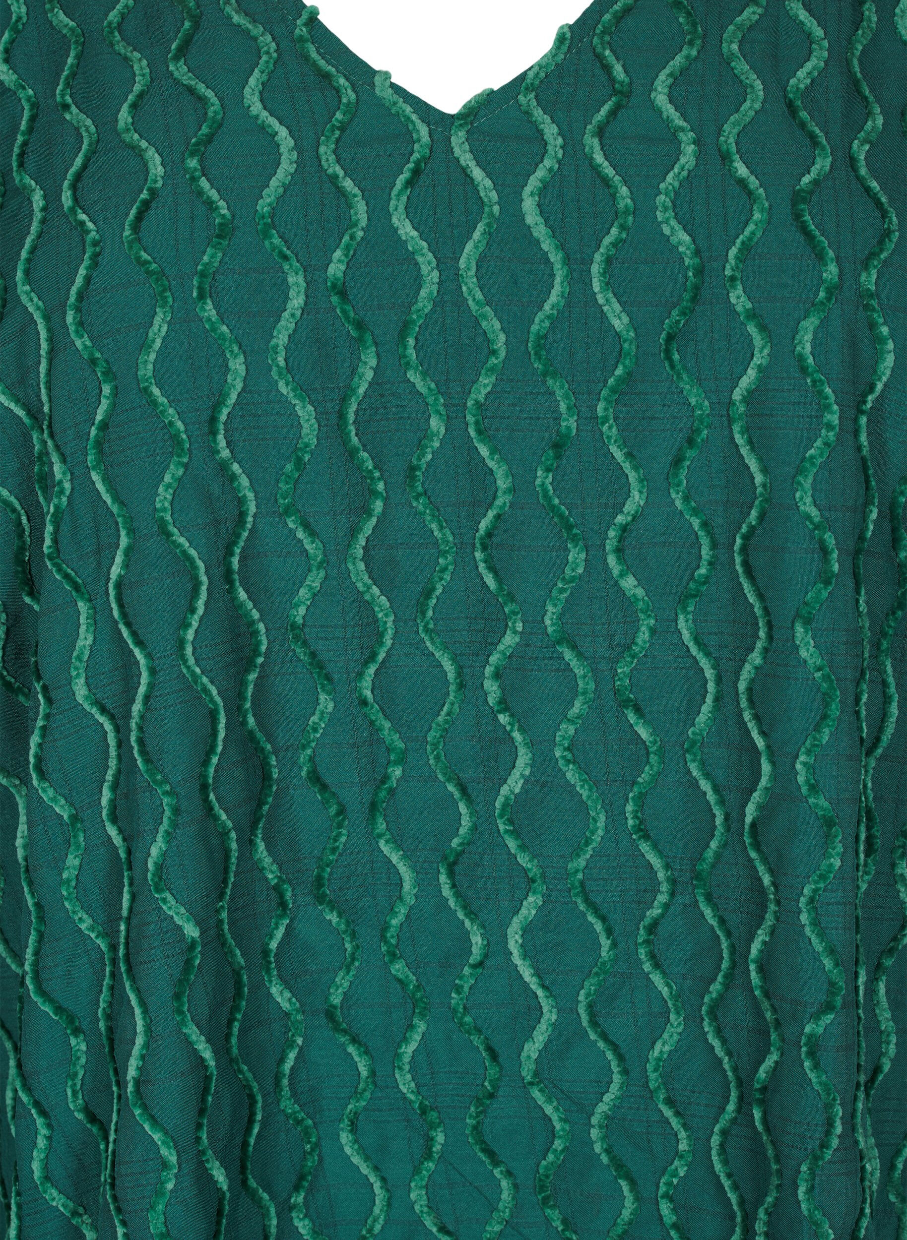 Zizzi Langermet m&oslash;nstret bluse med V-hals, Rain Forest, Packshot image number 2