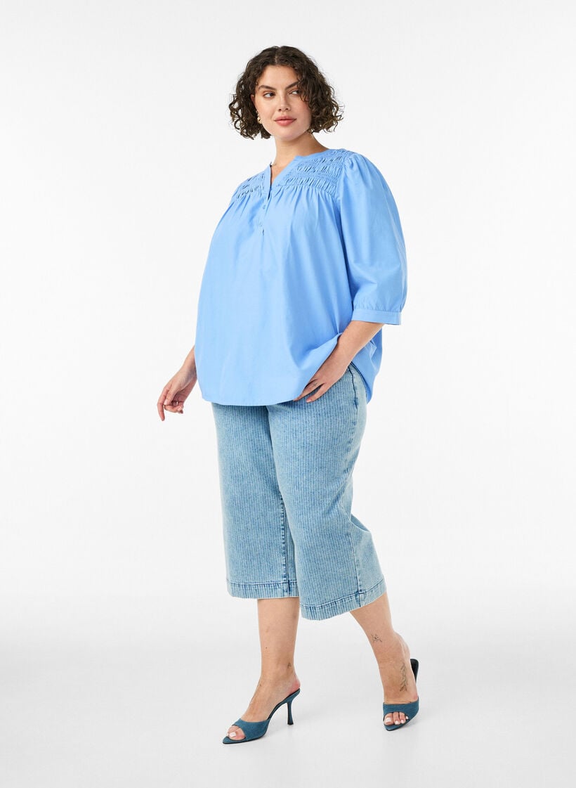 Bluse med smock og 3/4 ermer, Bl&aring;, Model image number 1