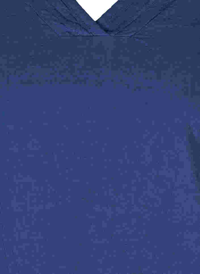 Kortermet bomullsbluse med V-hals, Twilight Blue, Packshot image number 2