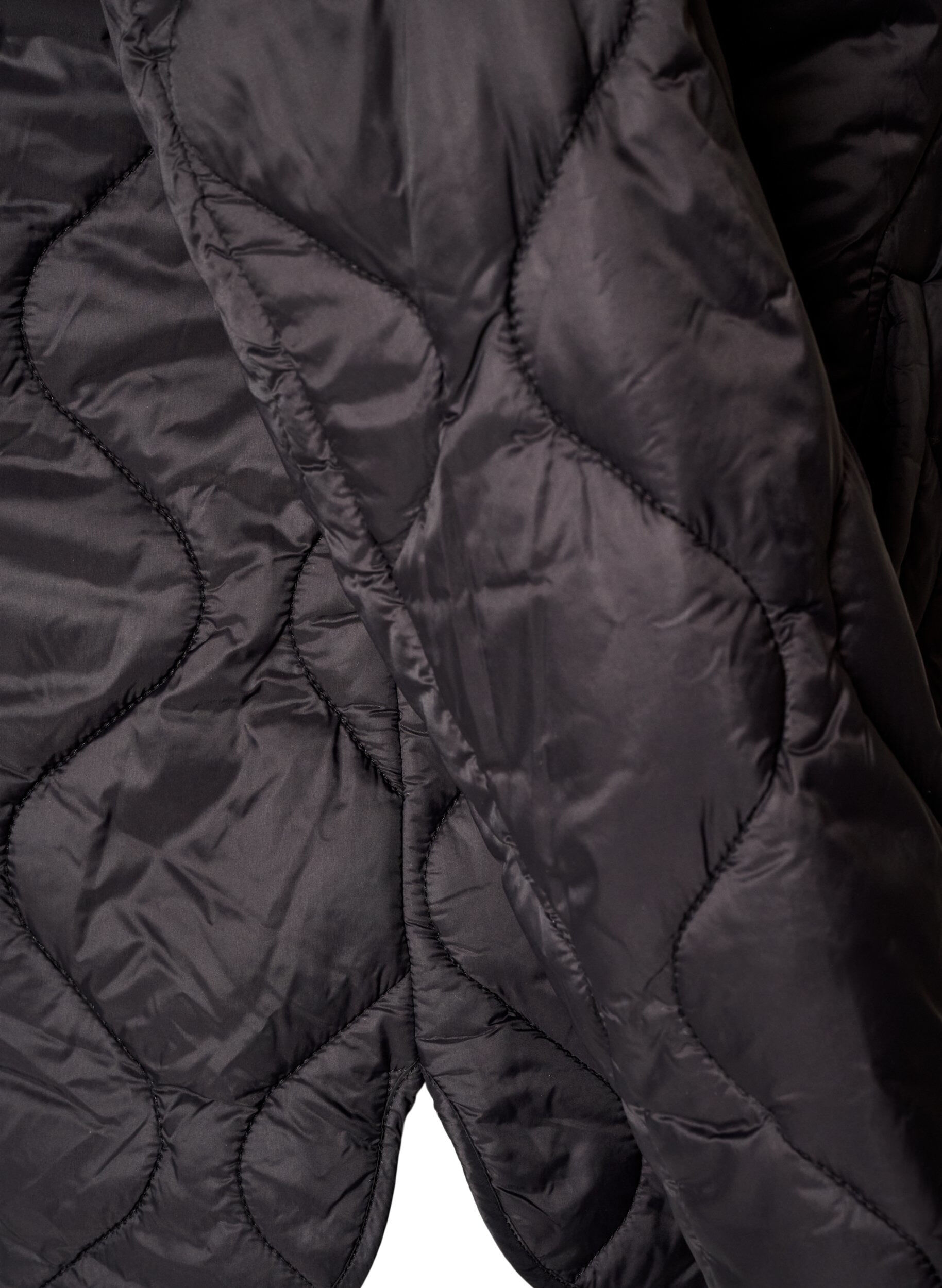 ZizziQuiltet jakke med trykknapper og rund hals, Svart, Packshot image number 4