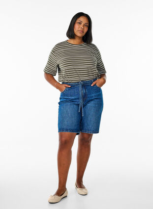 Zizzi Stripete T-skjorte, Grønn, Model image number 1