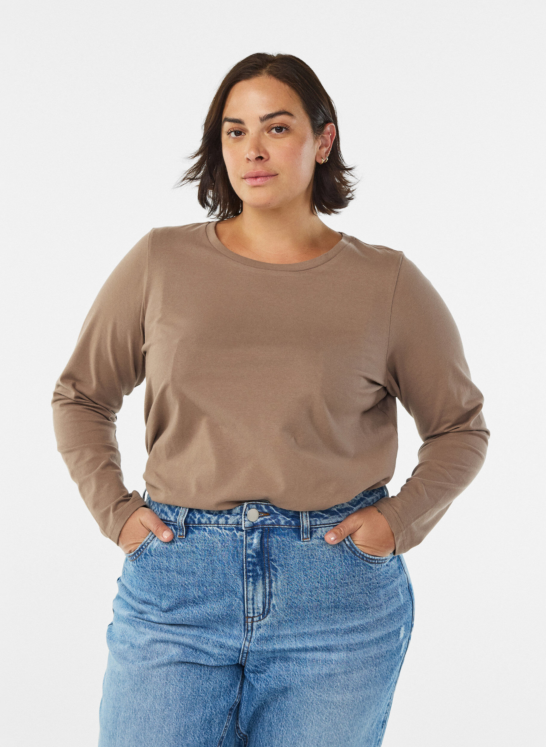 Basis jersey bluse med lange ermer, Brun, Model