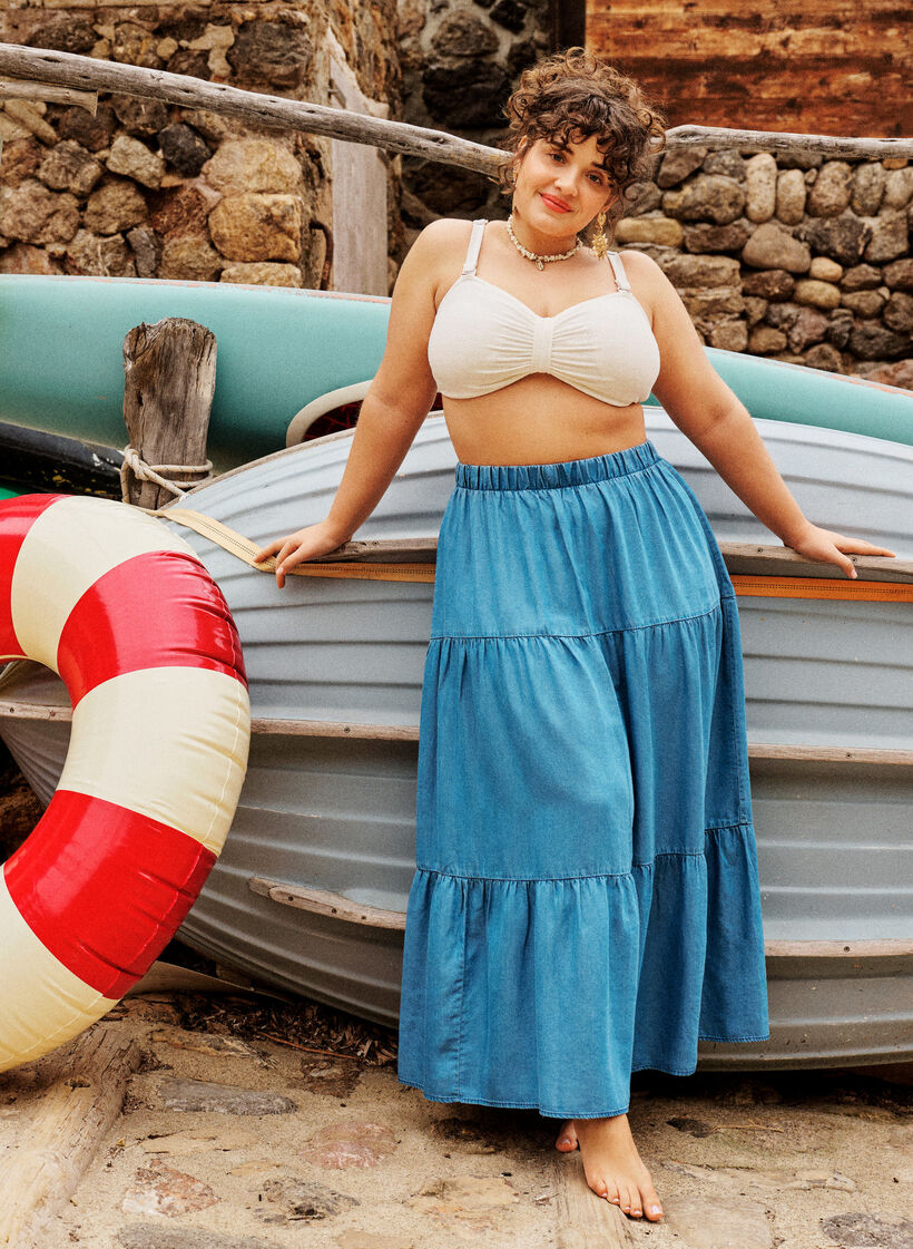 Denim maxiskj&oslash;rt med volanger, Bl&aring;, Image image number 0