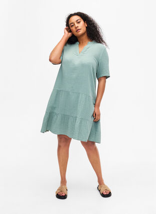 Kortermet kjole i 100 % bomull, Chinois Green, Model image number 2
