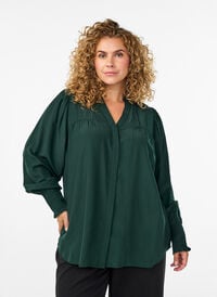 Bluse med rysjekrage og rynking, Grønn Bluse med rysjekrage og rynking, Grønn, Model