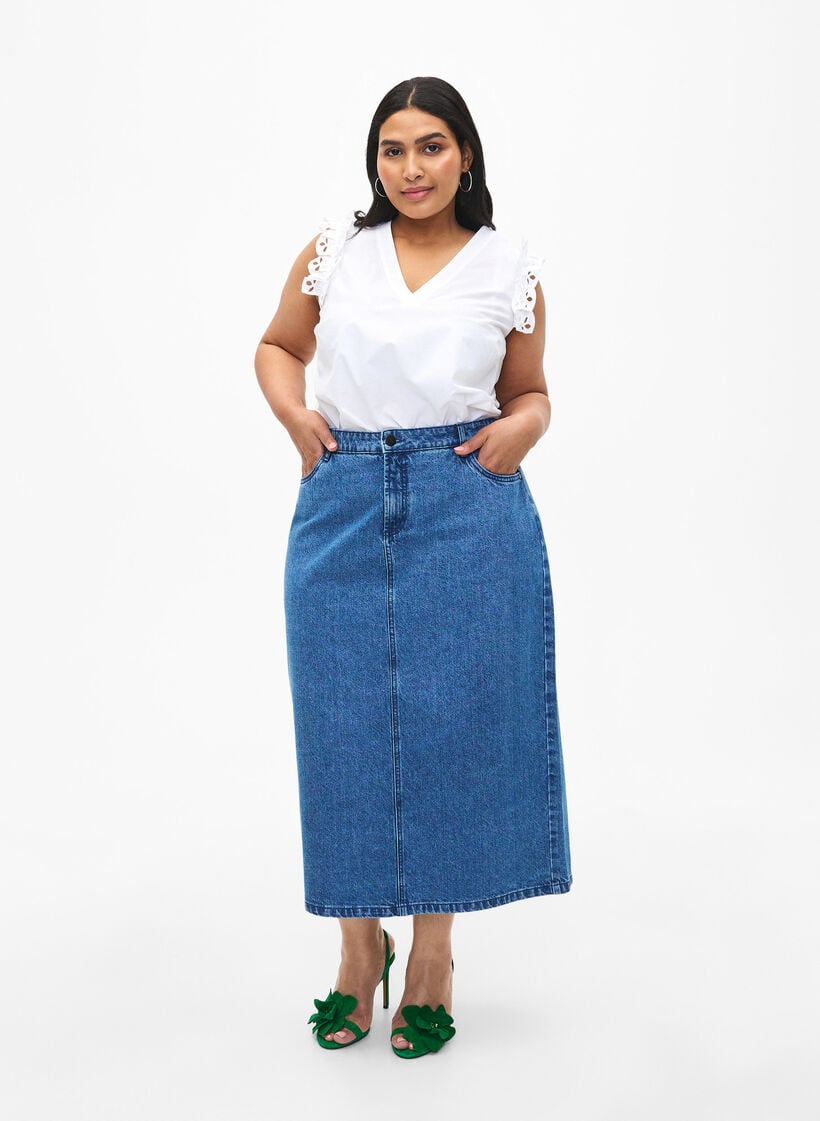 Ermeløs bomullstopp med volanger, Hvit, Model image number 1