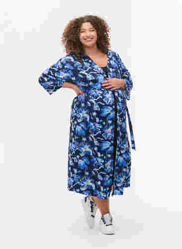 Kimono til gravide med 3/4-ermer, Blue Flower Print, Model image number 0