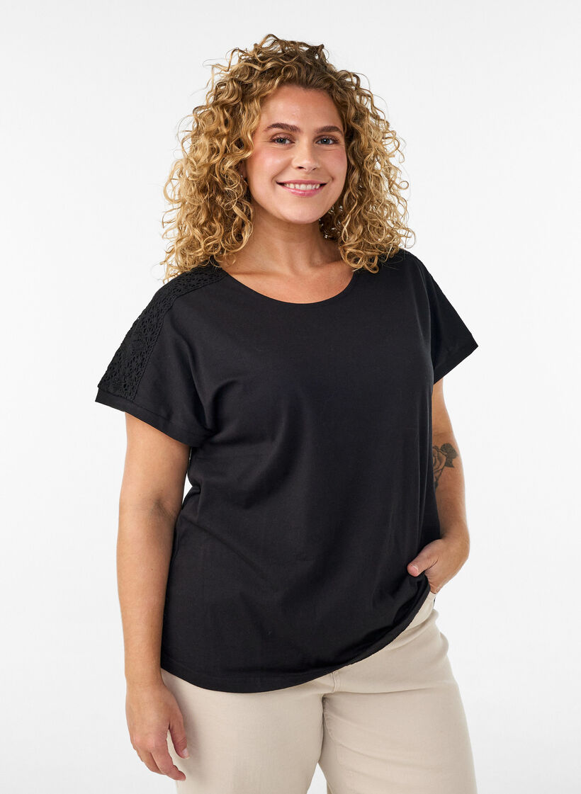 Bomulls-T-skjorte med hekledetalj, Svart, Model image number 0