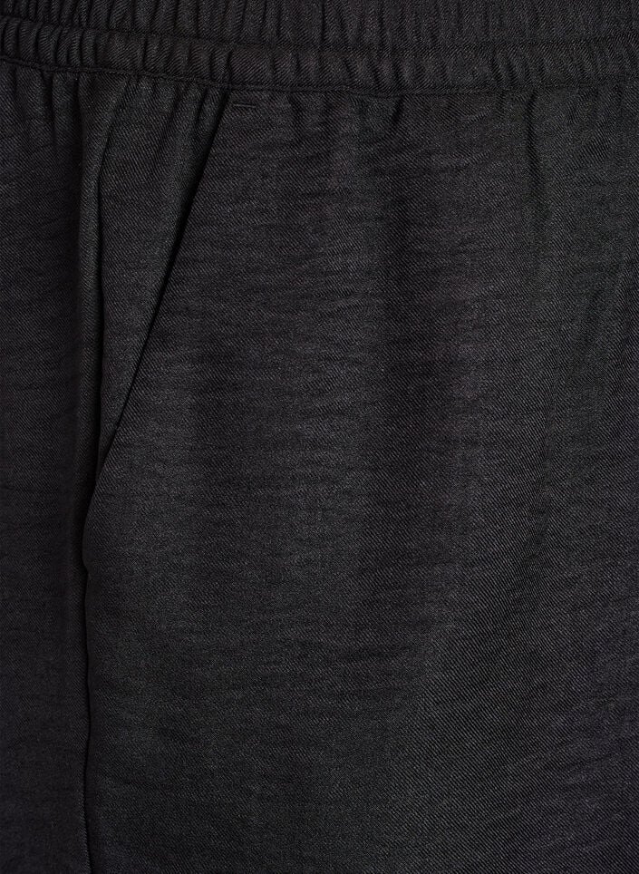 Shorts med lommer og høy midje, Svart, Packshot image number 2