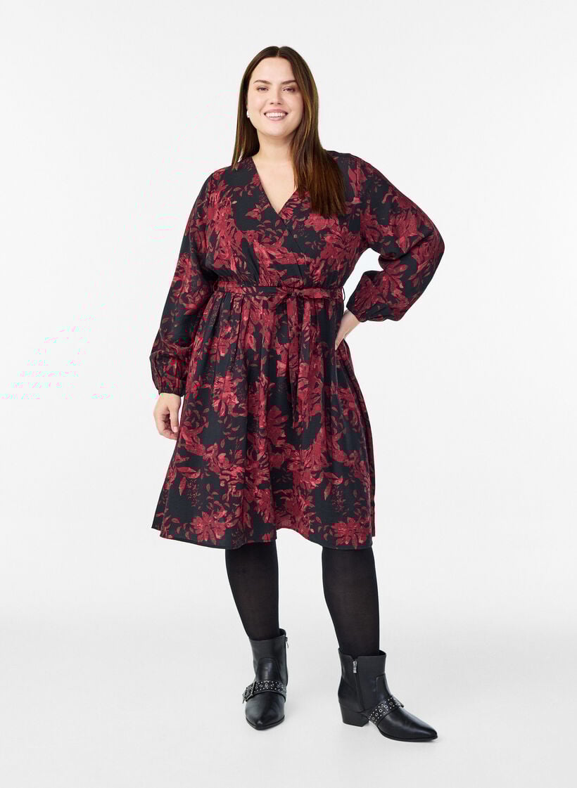 Knelang kjole med knytebelte og omslagsuttrykk, Svart, Model image number 1