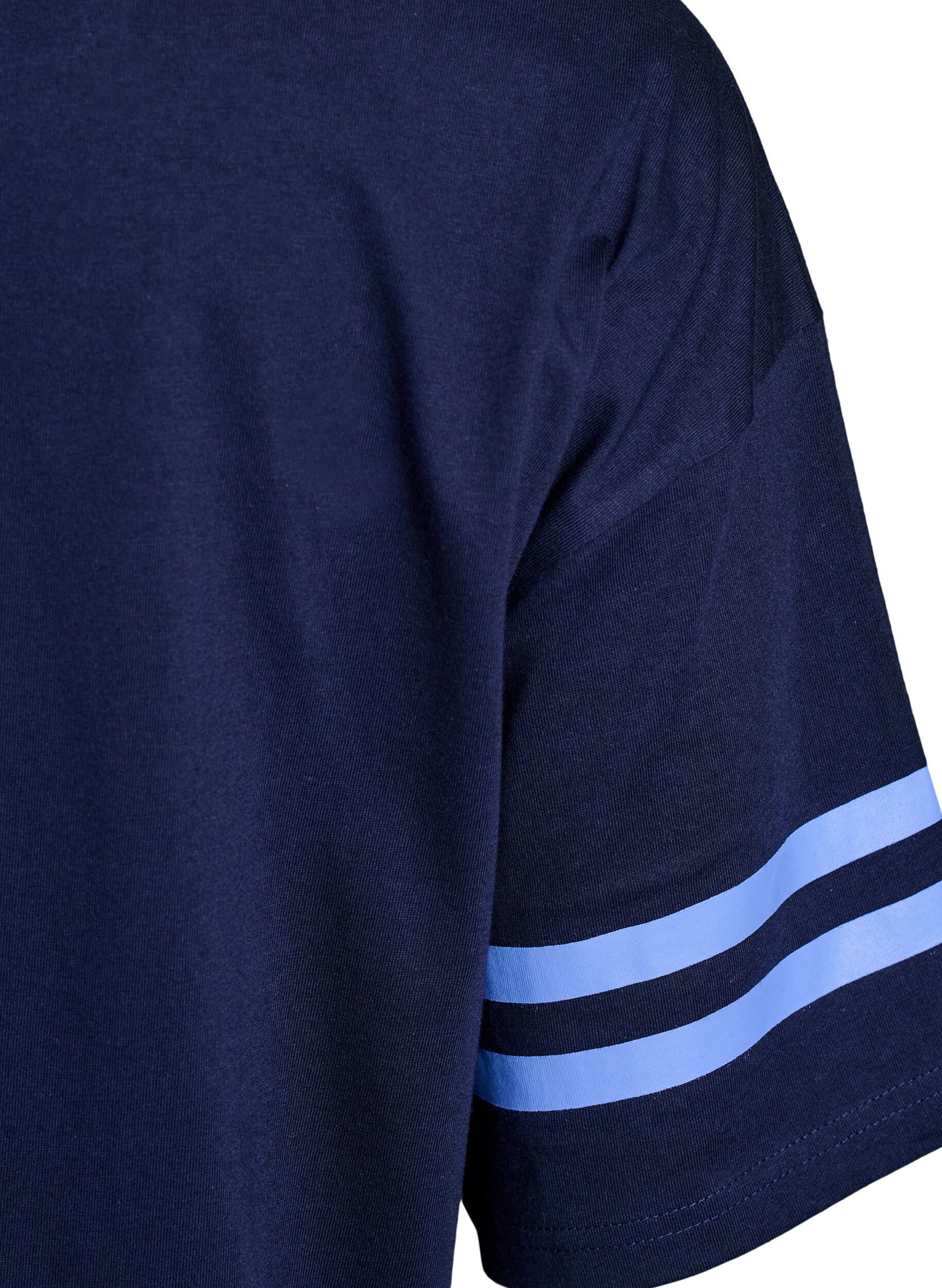 Zizzi Sporty oversized college T-skjorte, Bl&aring;, Packshot image number 3